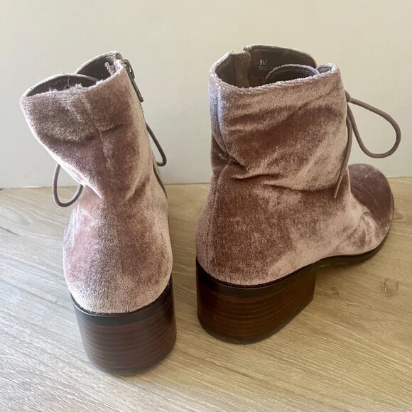 L. Paolo Velvet Lace Up Heel Boots Size 9 - Picture 4 of 7